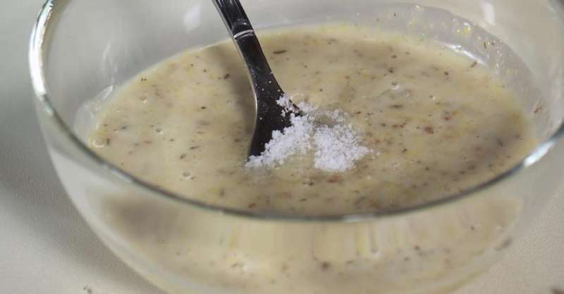 Тёплый салат с печёнкой, булгуром и курагой